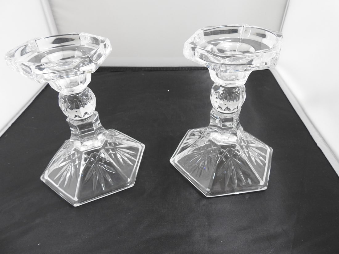 Pair of Lead Crystal Pedestal Candlesticks: Pair of Lead Crystal Pedestal Candlesticks. converts to Hurricane shade bases paired with Lot 289 Approx. 5.5 x 7.5 x 5 in.
