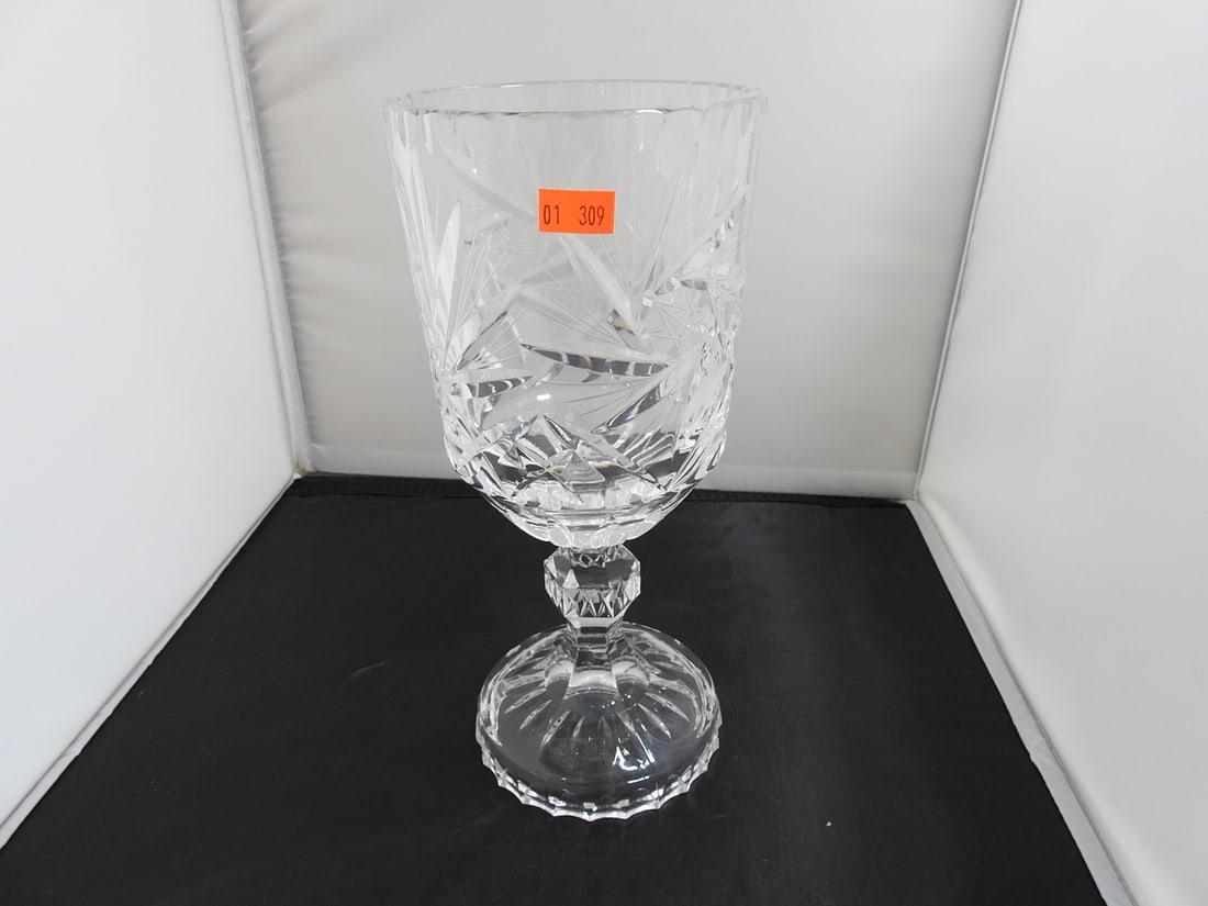 Cut Crystal Pedestal Vase: Cut Crystal Pedestal Vase Approx. 10.5 x 5 x 5 in.