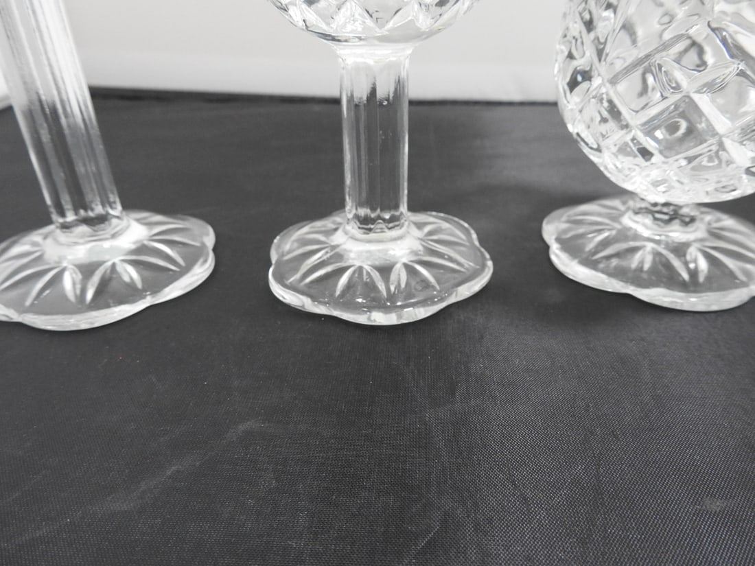 Pair of Tulip Flower Shaped Tealight Candle Holders - 3