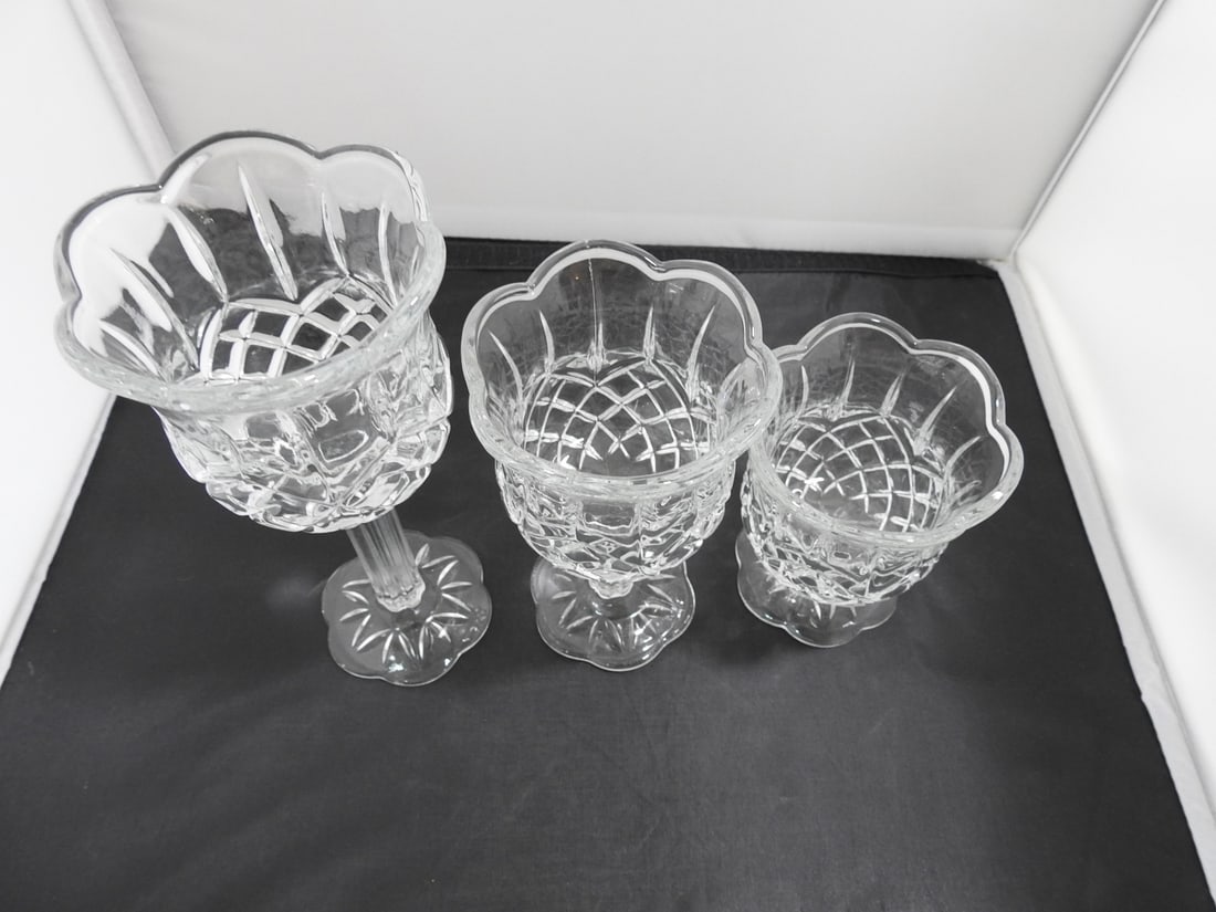 Pair of Tulip Flower Shaped Tealight Candle Holders - 4