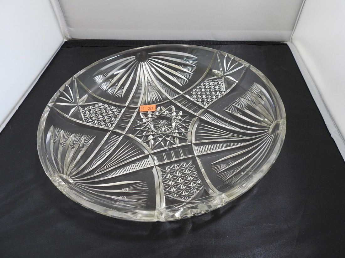 Vintage Cut Crystal Serving Dish: Vintage Cut Crystal Serving Dish Approx. 1.75 x 10.5 x 10.5 in.
