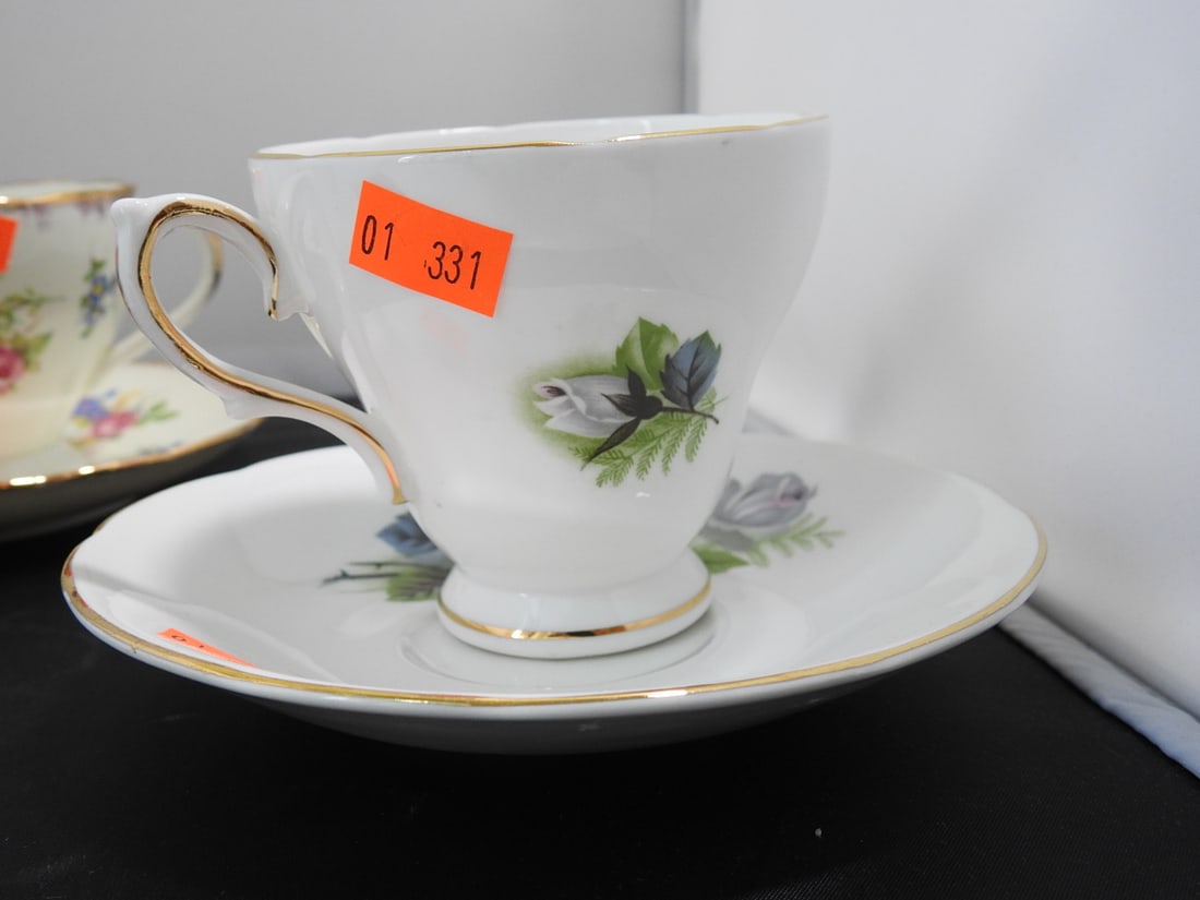 Set of 3 Vintage Bone China Teacup and Saucers - 4