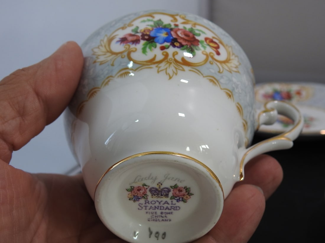 Set of 3 Vintage Bone China Teacup and Saucers - 6