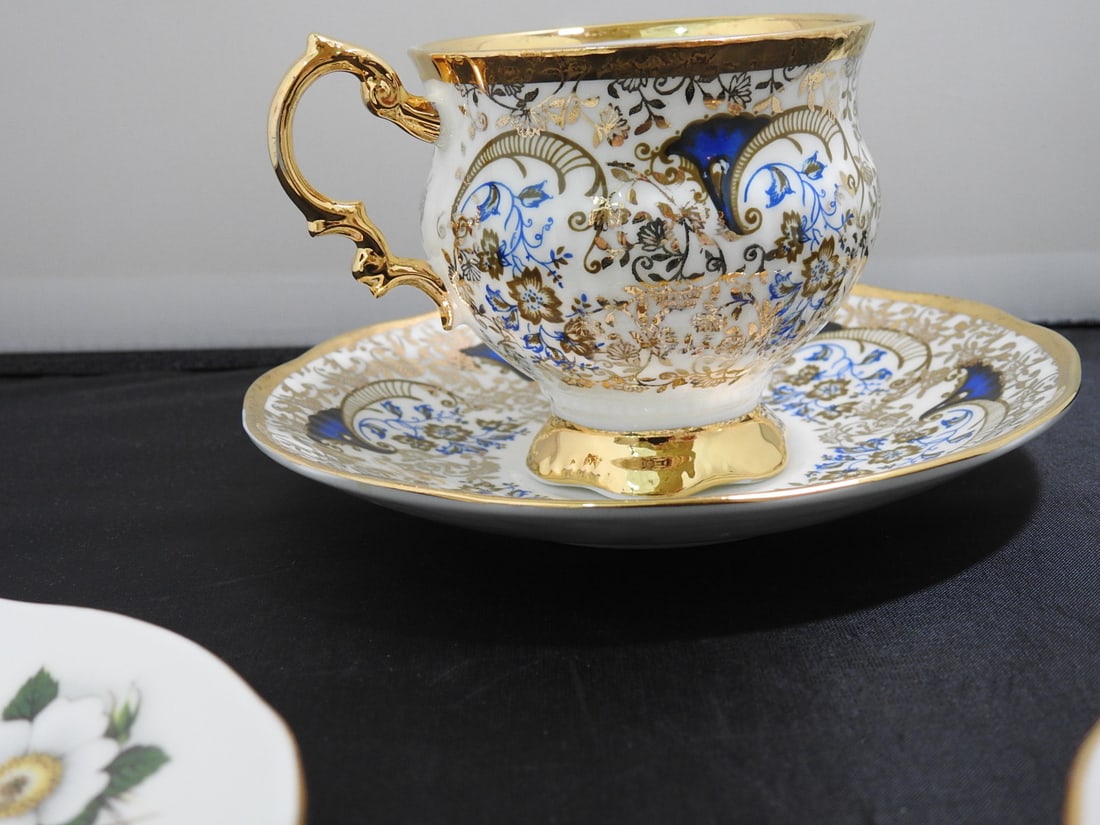 Set of 3 Vintage Bone China Teacup and Saucers - 4