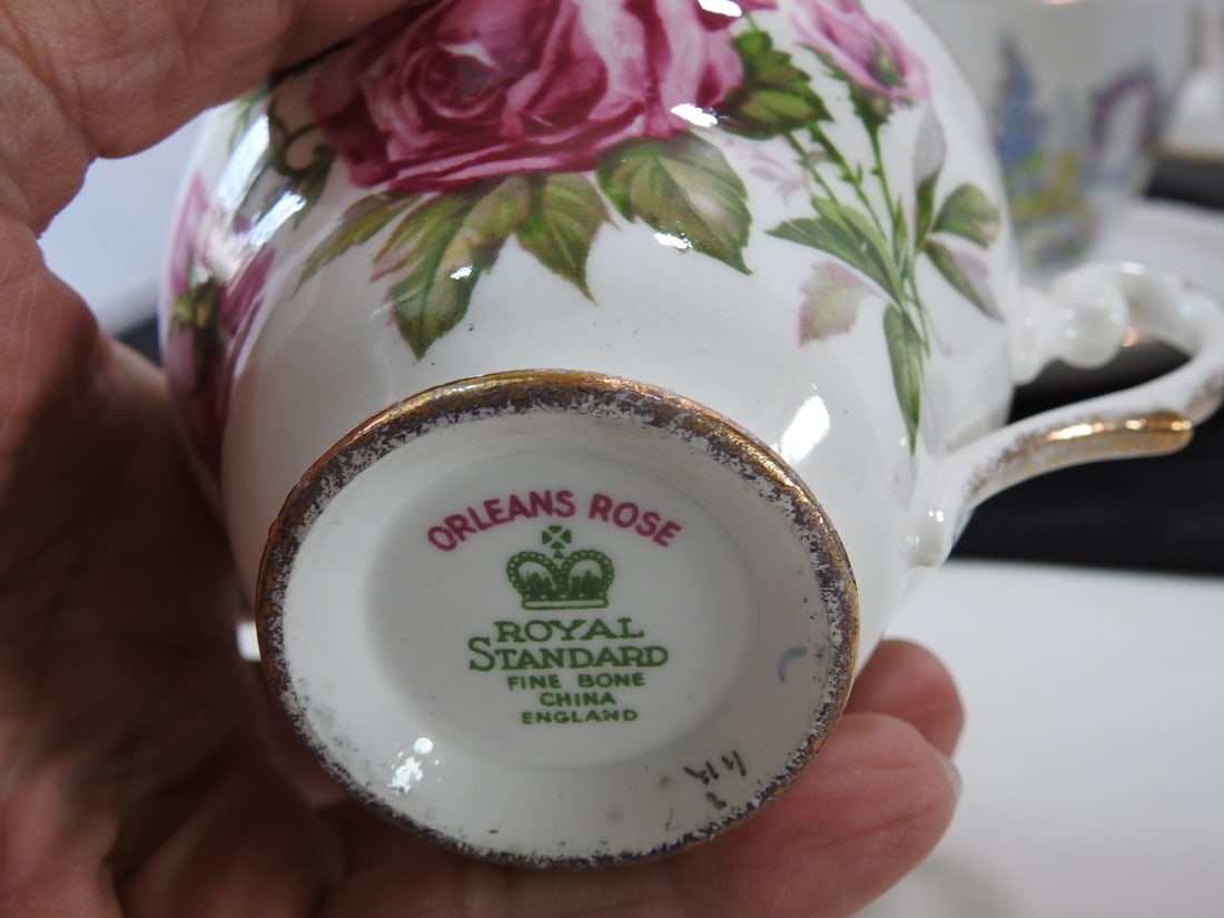Set of 3 Vintage Bone China Teacup and Saucers - 6