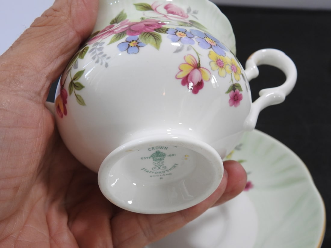 Set of 3 Vintage Bone China Teacup and Saucers - 6