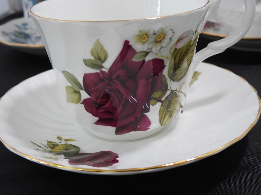 Set of 3 Vintage Bone China Teacup and Saucers - 2
