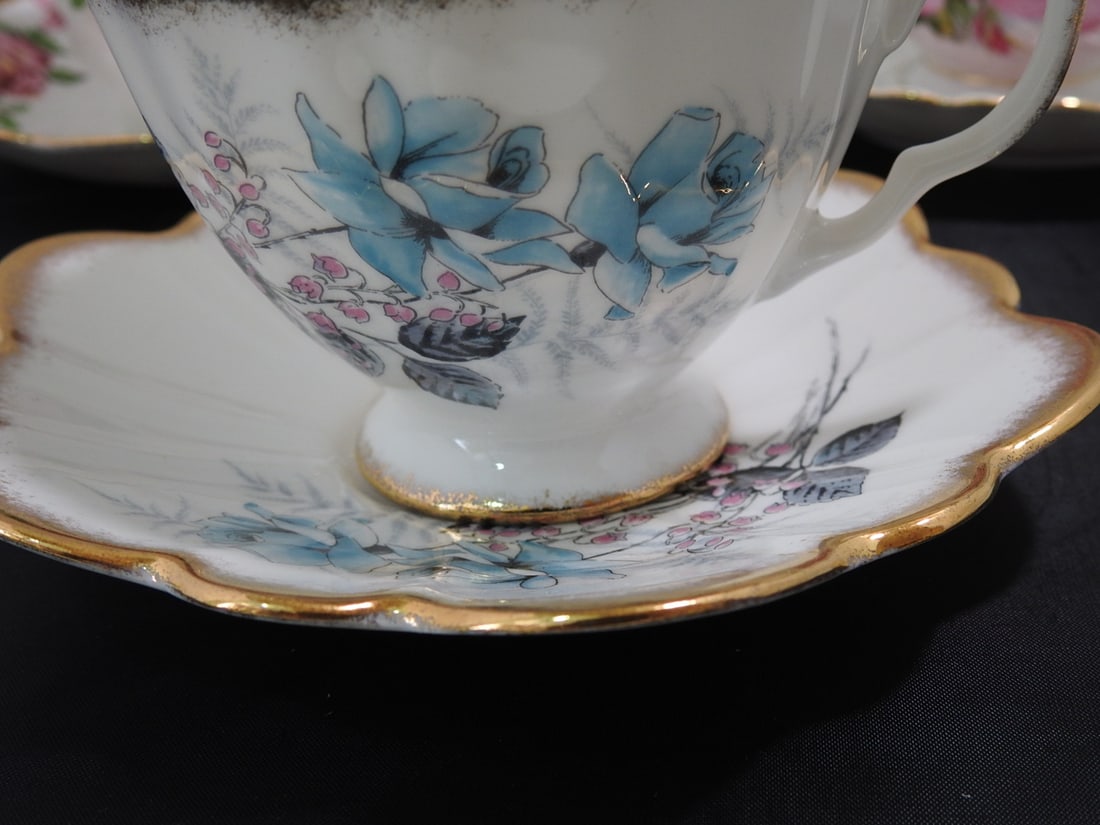 Set of 3 Vintage Bone China Teacup and Saucers - 2