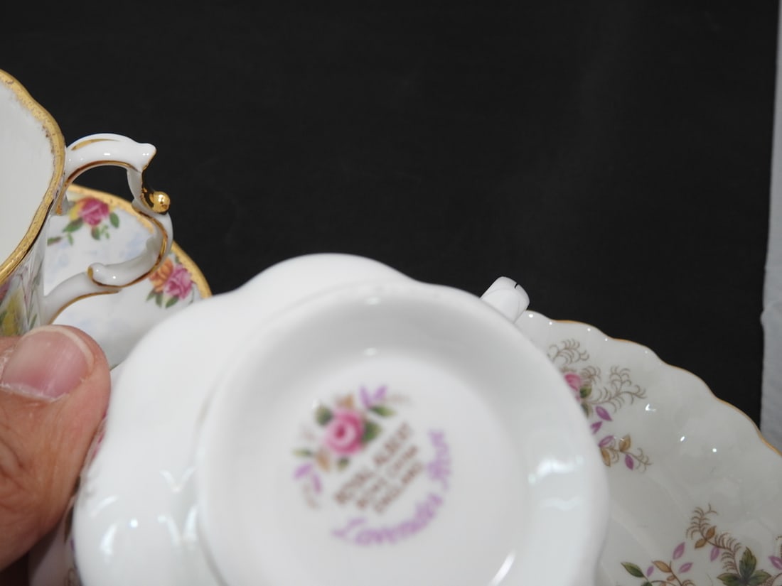 Set of 3 Vintage Bone China Teacup and Saucers - 7