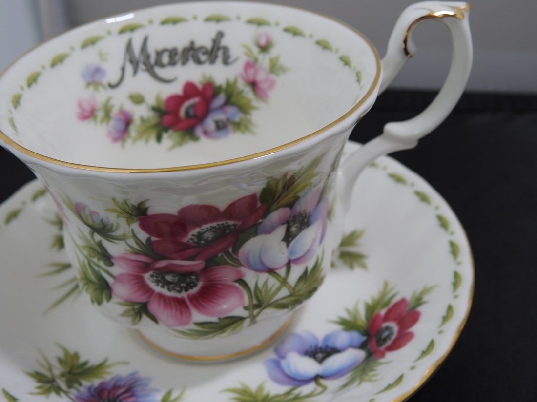 Set of 3 Vintage Bone China Teacup and Saucers - 3