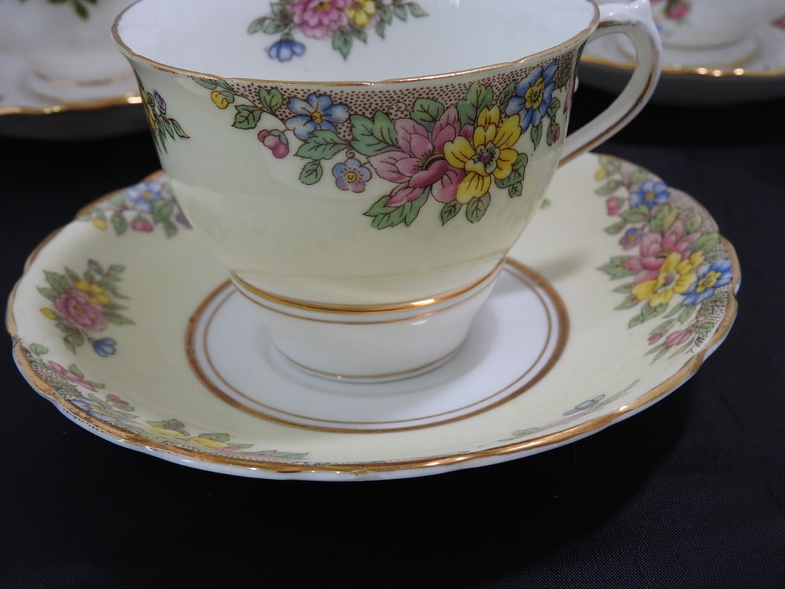 Set of 3 Vintage Bone China Teacup and Saucers - 2