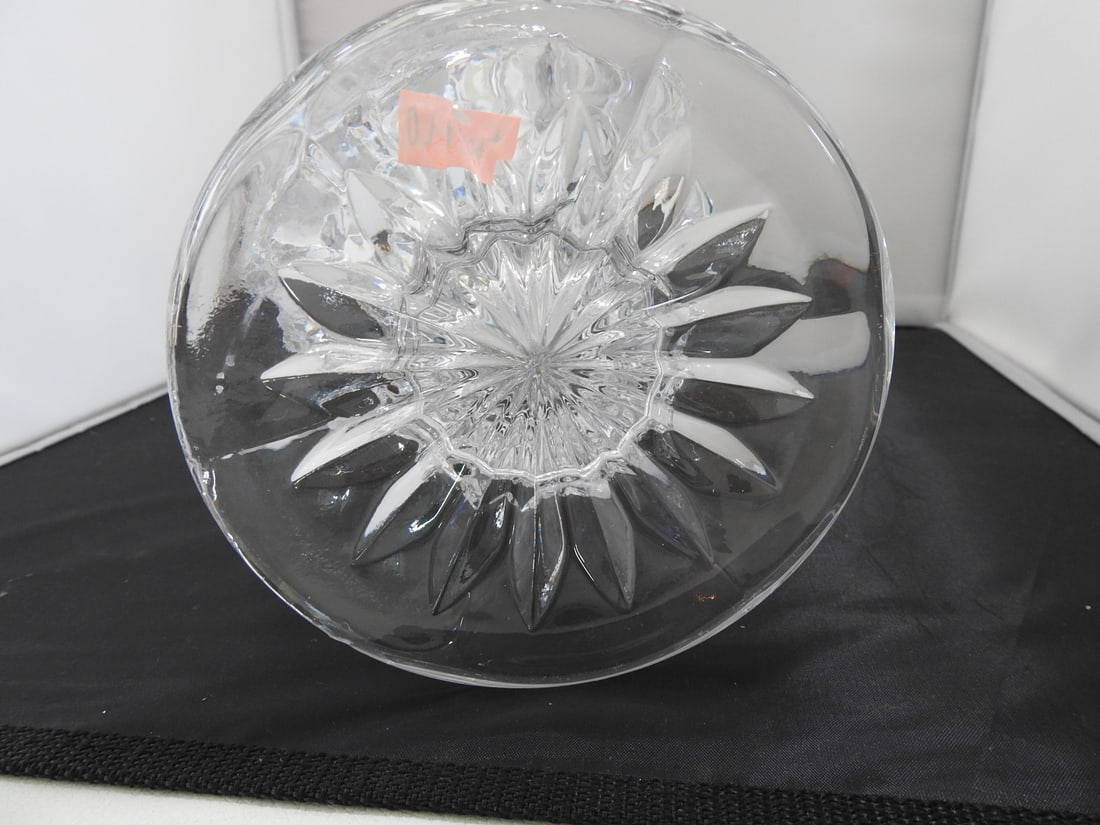 lead crystal footed flute vase - 6