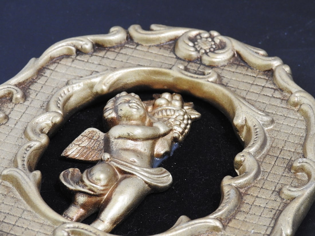 Ceramic Cupid wall plaques - 4