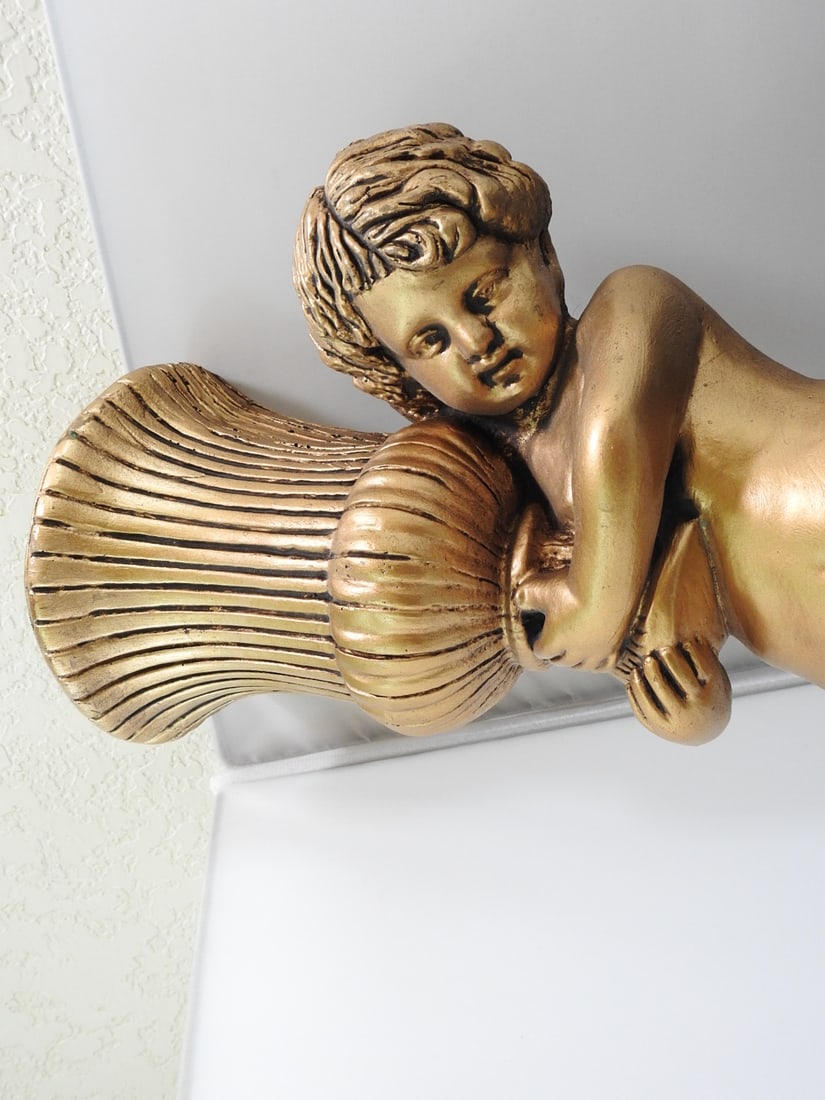 Antiqued Gold Cupid Wall Vase Decor - 2