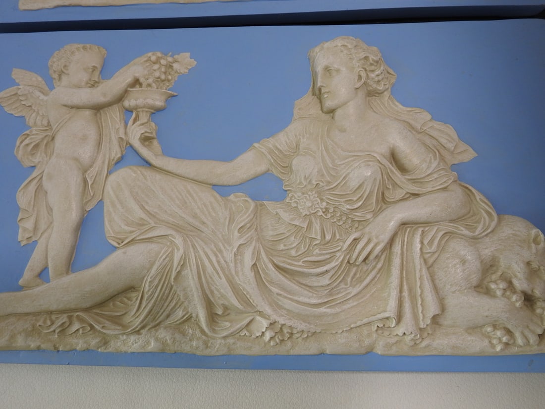 Pair of Neoclassical Decorative Wall Plaques - 2