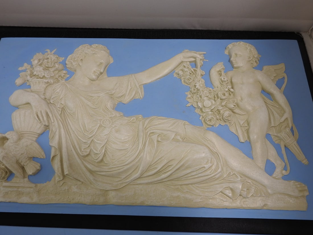 Pair of Neoclassical Decorative Wall Plaques - 3