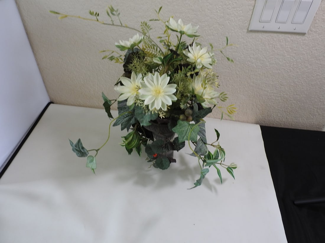 Classic European Style Silk Flower Arrangement - 3
