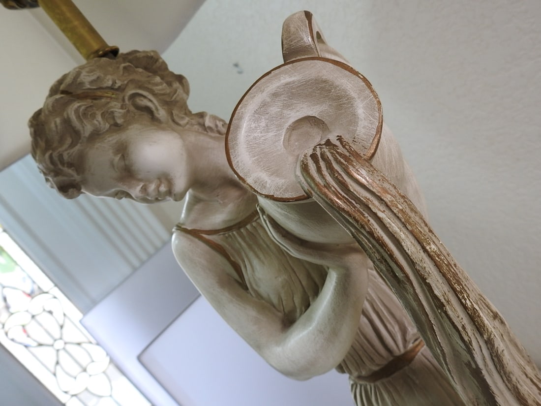 Grecian Woman Lamp - 7