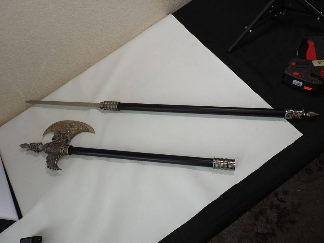 Decorative Battle Axe with Hidden Sword (1 of 8)