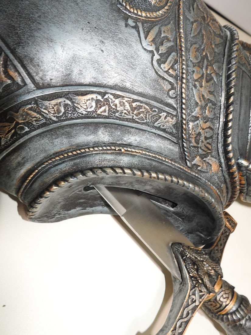 Antique Suit of Arms - 6