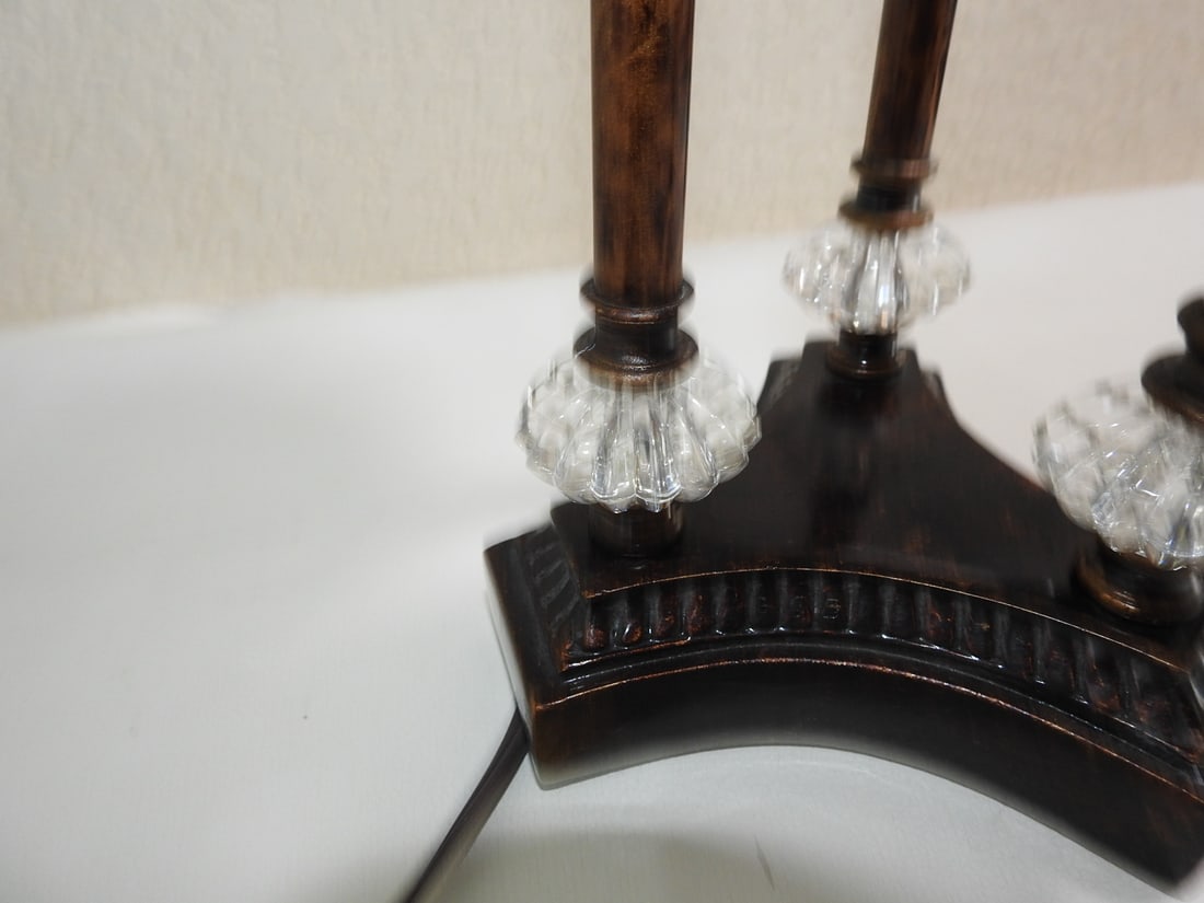Three-Headed Lamp - 4
