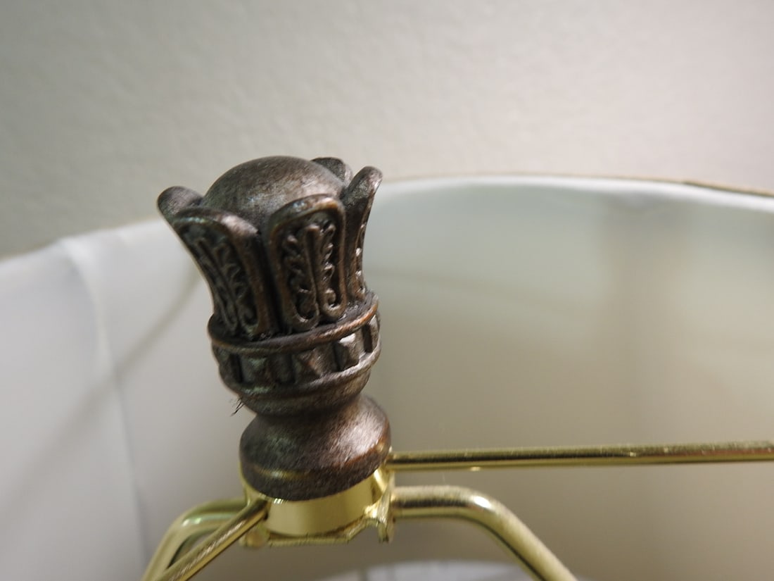 Pair of Classic Roman Style Lamps - 6
