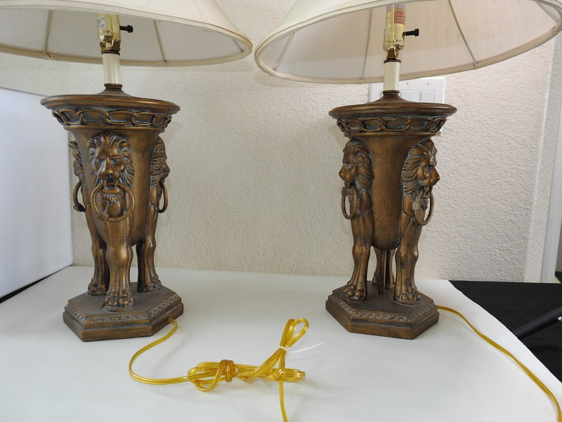 European Urn Style Lamp - 2