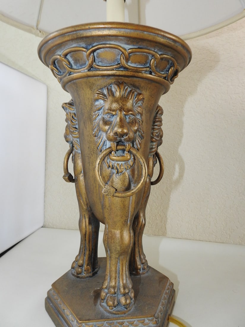 European Urn Style Lamp - 3