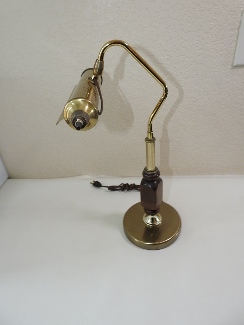 Classic Design Library Table Lamp - 4