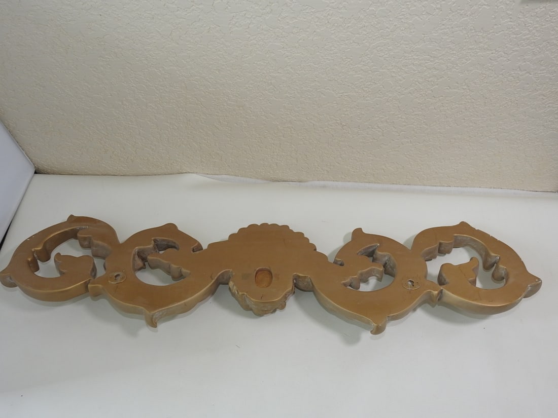 Victorian Style Cherub Wall Flourish - 4