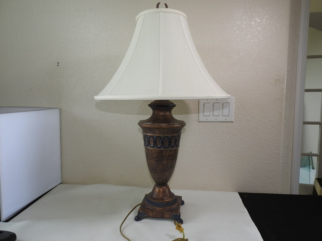 Classical Style Footed Lamp: Classical Style Footed Lamp. Painted Cast metal, footed square base Approx. 32 x 20 x 20 in.
