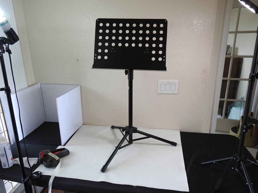 Music Stand: Music Stand. By Belmonte Approx. 36 x 19 x 7 in.
