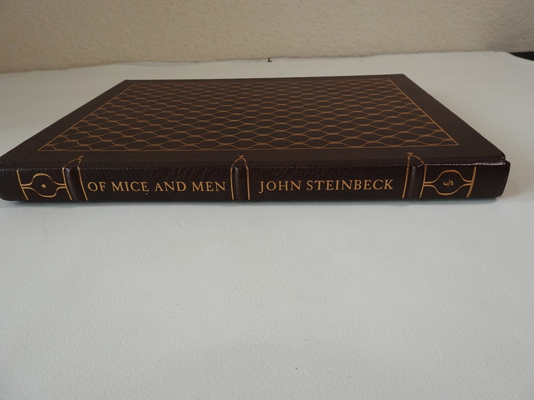 Of Mice and Men by John Steinbeck - Franklin Library Edition: Hard leather bound Franklin Library edition. Approx. 12.25 x 9.25 x 1.25 in.
