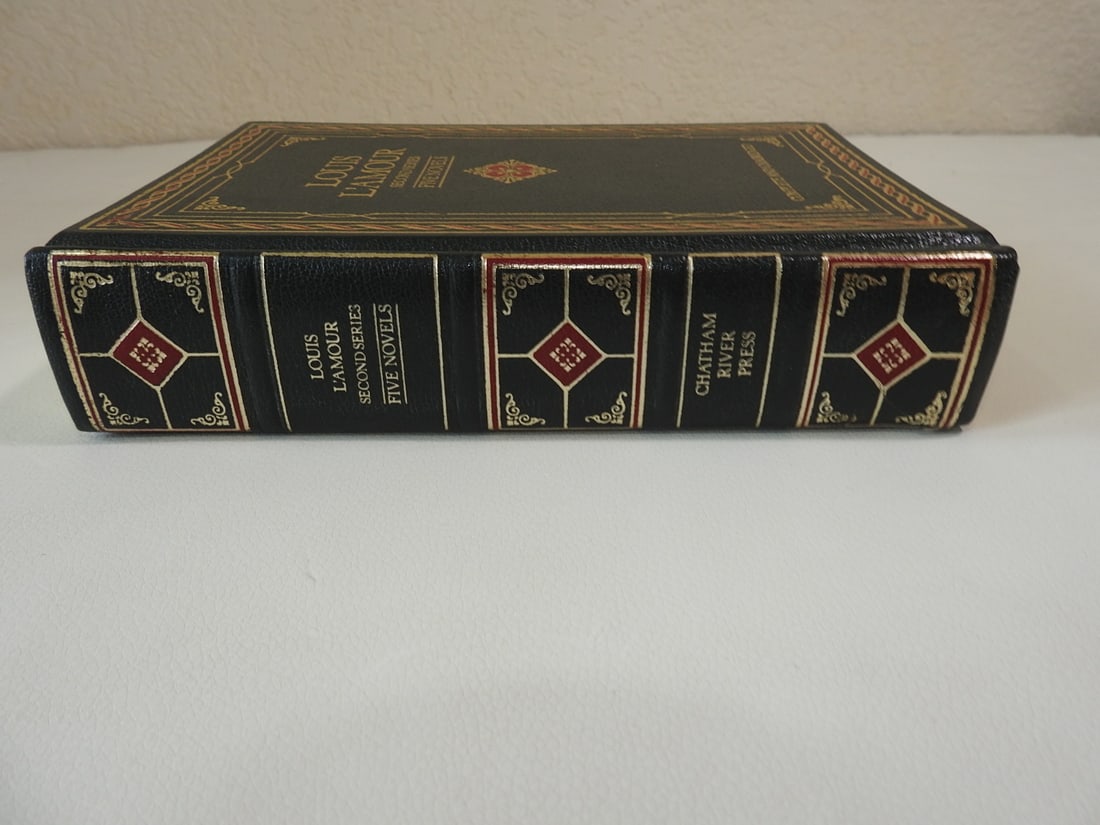 Louis L'Amour Second Series Five Novels - 2