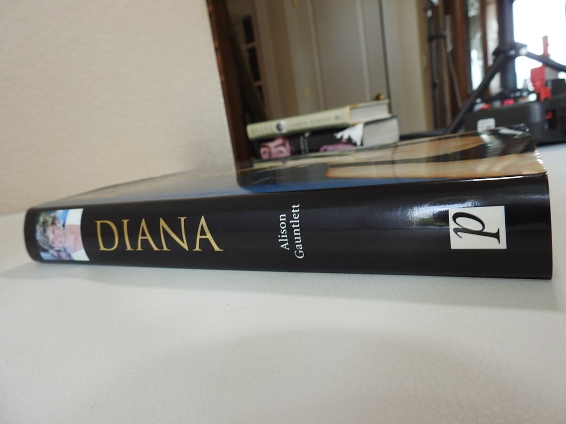Diana: Unseen Archive by Alison Gauntlett - 2