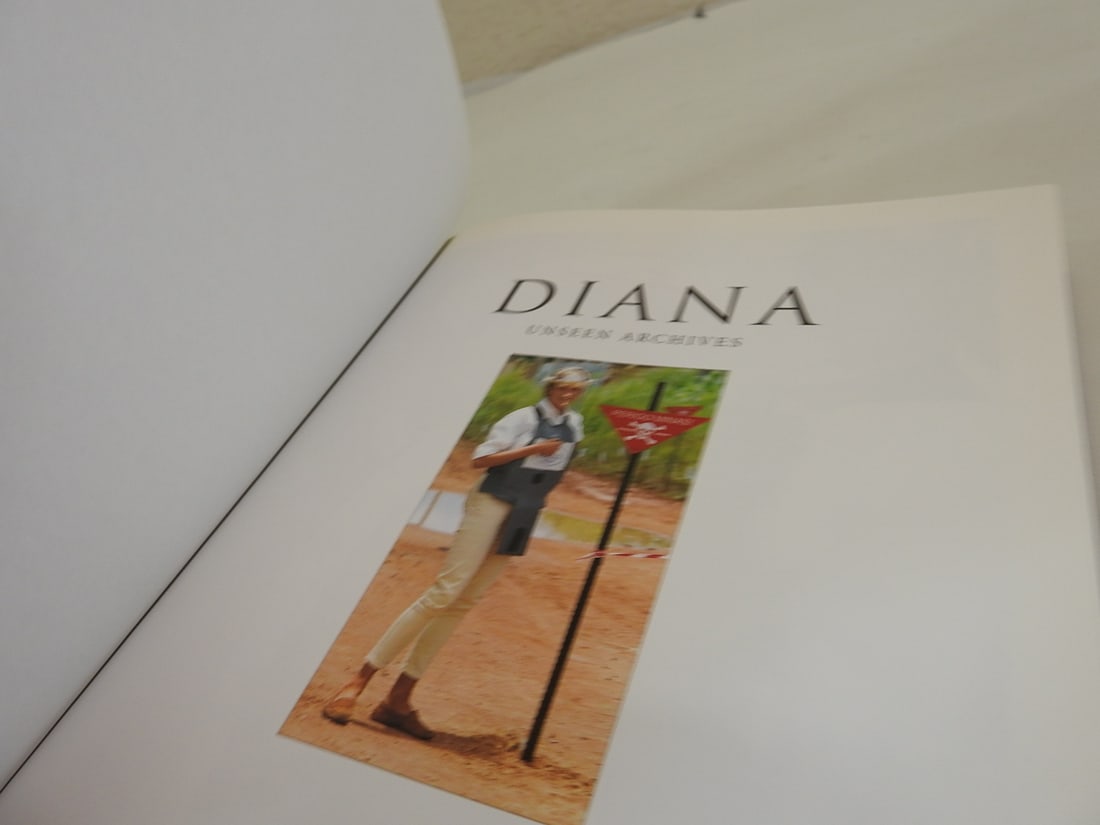 Diana: Unseen Archive by Alison Gauntlett - 6