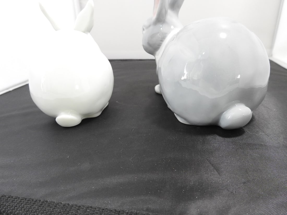 Pair of Vintage Japanese Porcelain Rabbit Figures - 4
