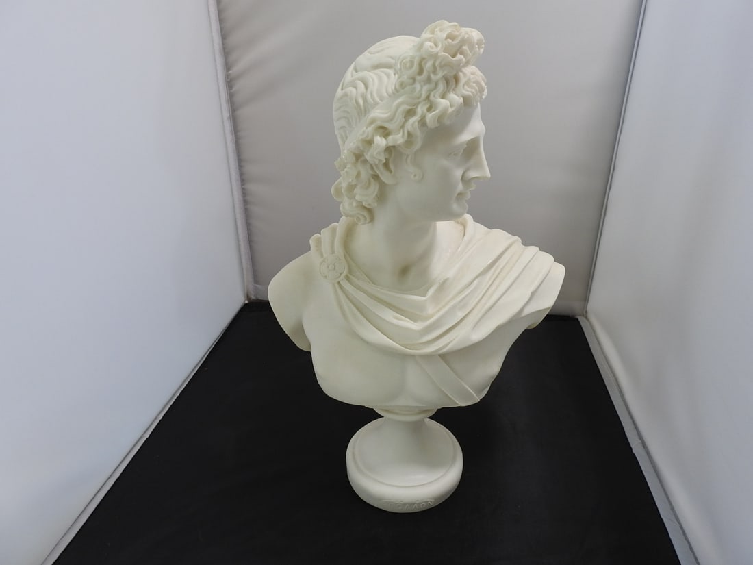 Maska Apollo Belvedere Faux Marble Bust: Classical Apollo Belvedere bust sculpture by Maska in pressed resin with faux white marble finish. Approx. 12.5 x 8.5 x 5.25 in.