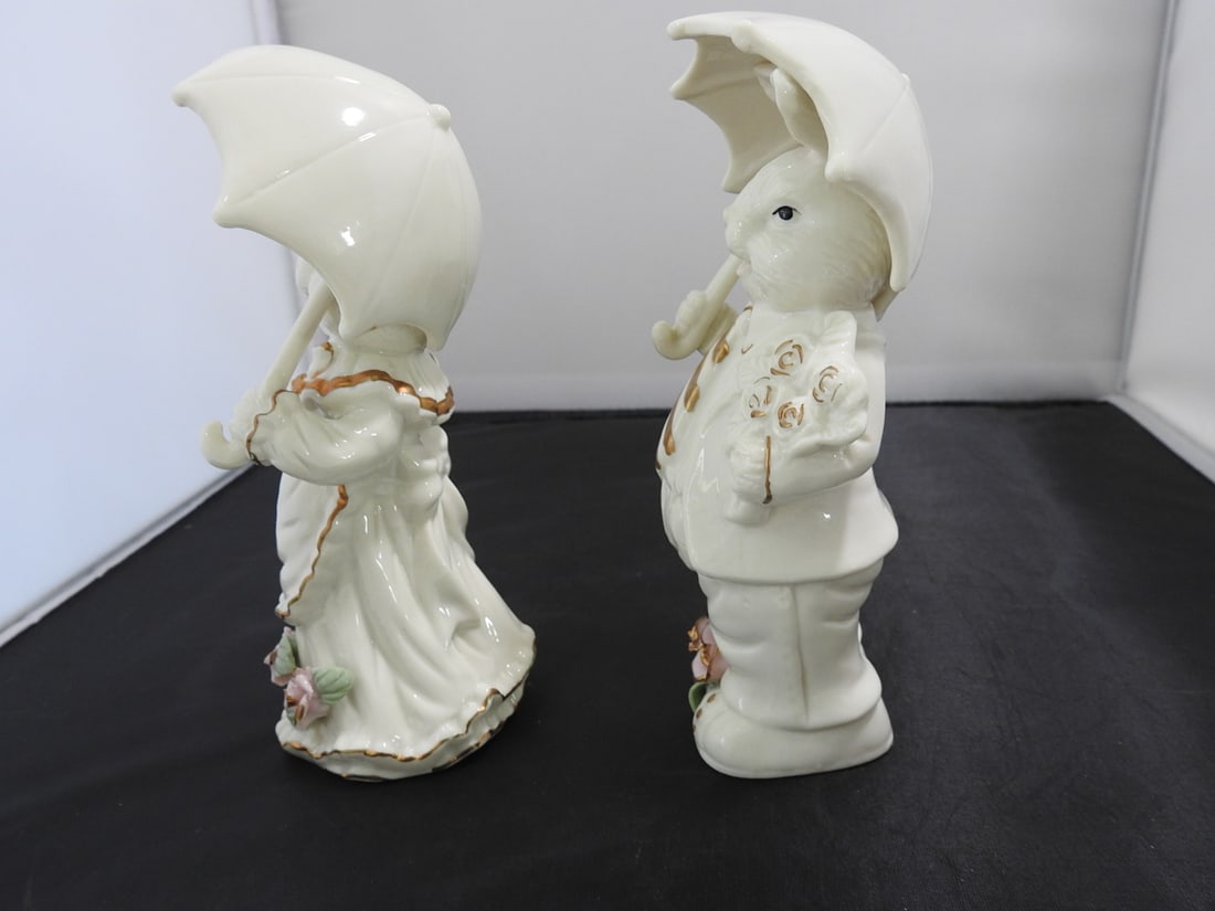 K's Collection Mr. and Mrs. Bunny Ceramic Figurines - 3