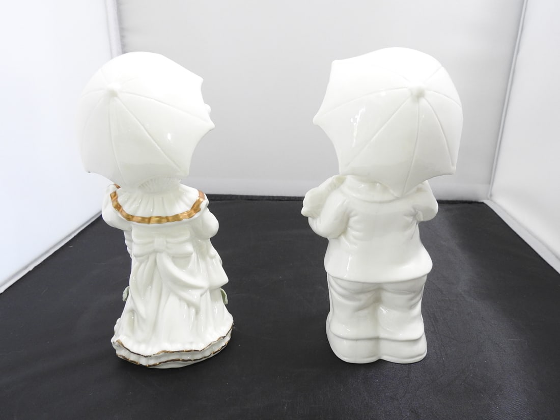 K's Collection Mr. and Mrs. Bunny Ceramic Figurines - 4