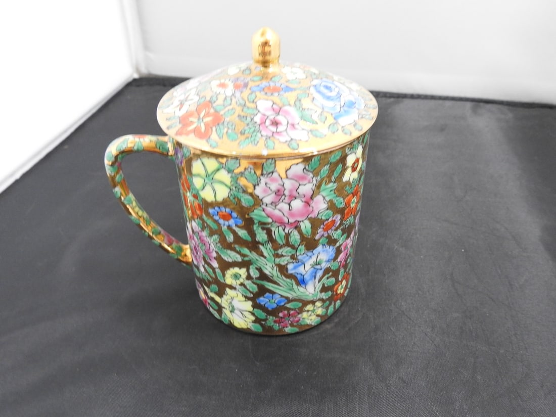 Chinese Rose Famille Style Covered Mug - 2
