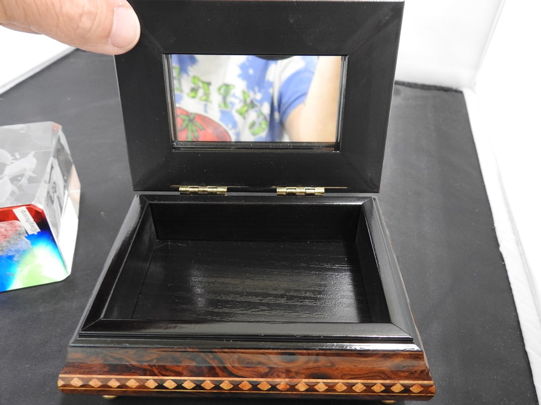 Tourist Souvenir Trinket Lot with Damascus Style Box - 6