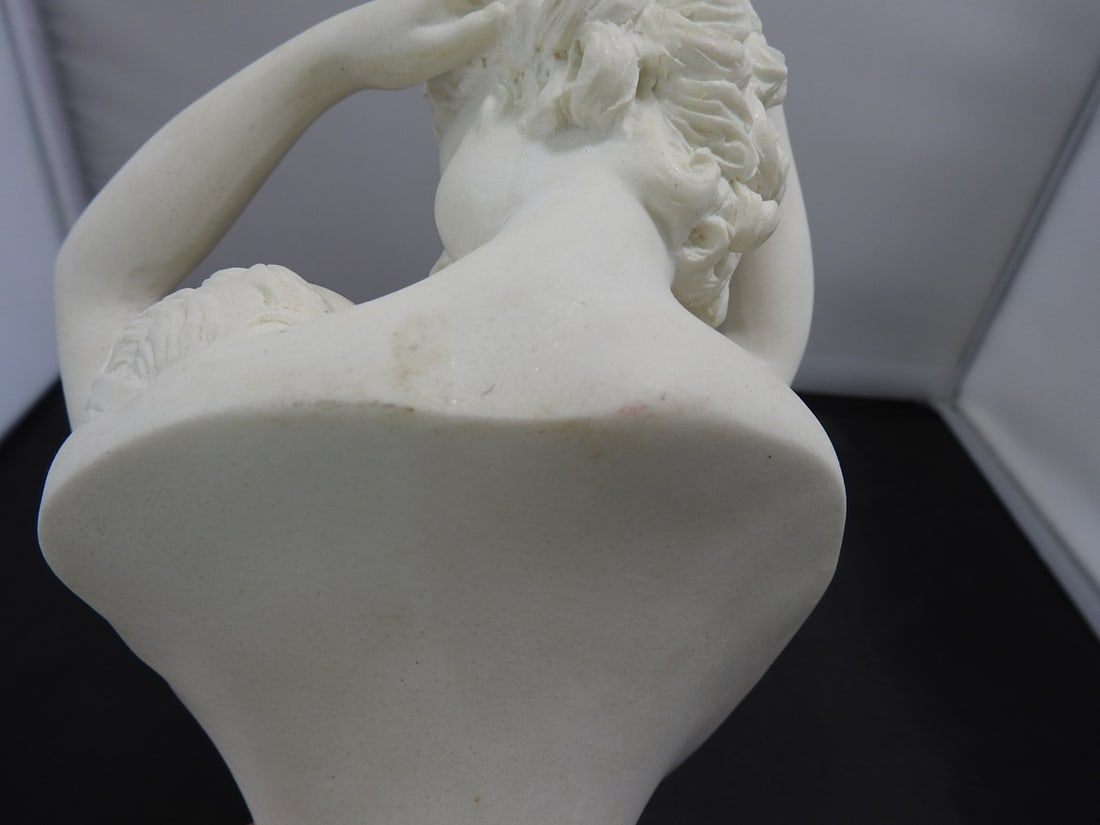 Cupid and Psyche Bust on Black Marble Style Base - 6