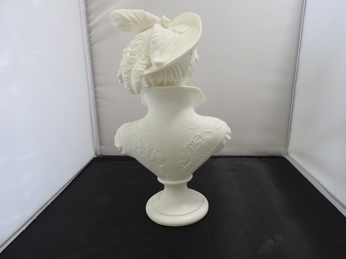 Victorian Lady Classical Resin Bust - 2