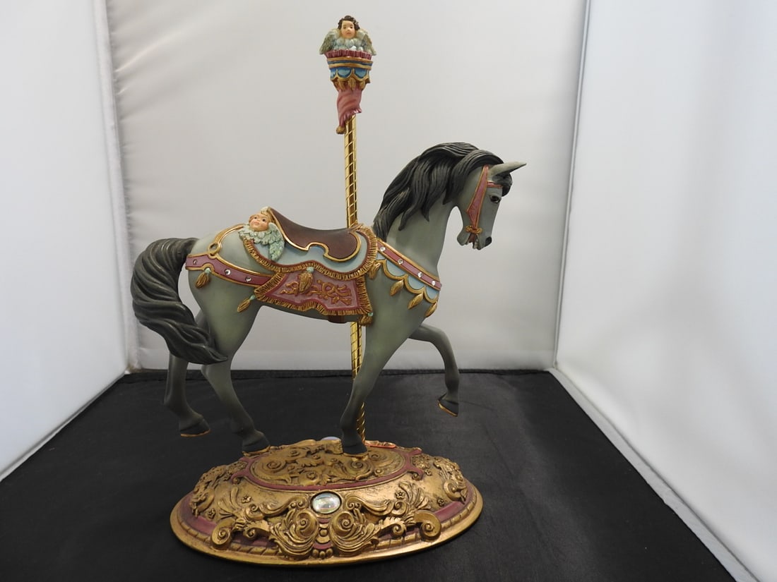 Willitts Carousel Classics Outside Row Stander with Cherub - 2