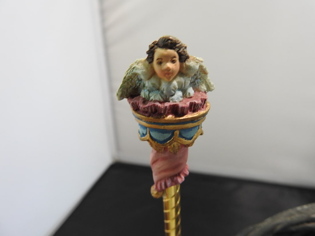 Willitts Carousel Classics Outside Row Stander with Cherub - 6