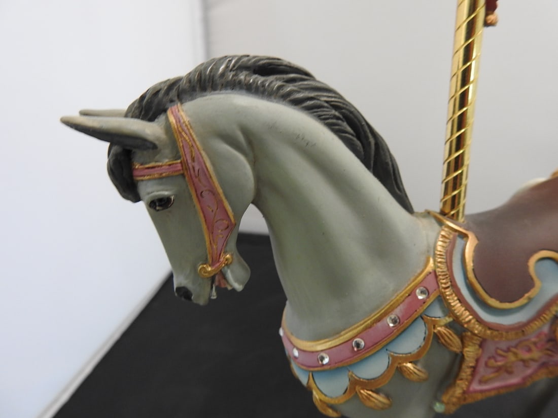 Willitts Carousel Classics Outside Row Stander with Cherub - 7