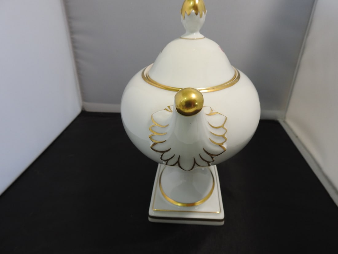 Kaiser Porzellan Gloria Floral Lidded Bonbonniere - 6