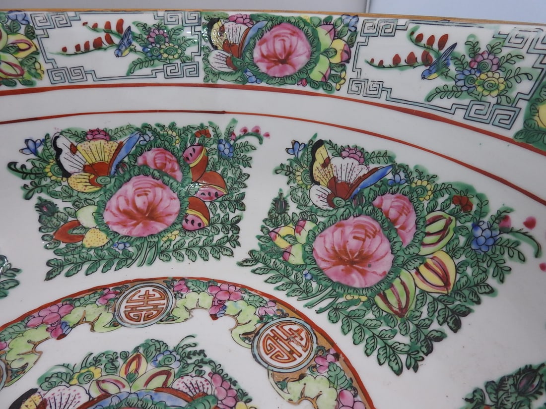 Large Vintage Famille Rose Style Chinese Export Porcelain Bowl - 3