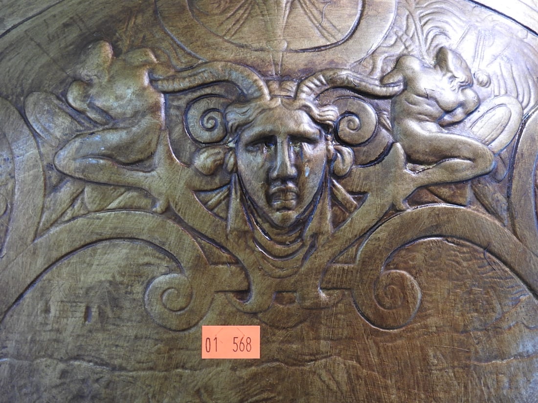 Design Toscano Faux Bronze Roman Parade Shield Wall Plaque - 2